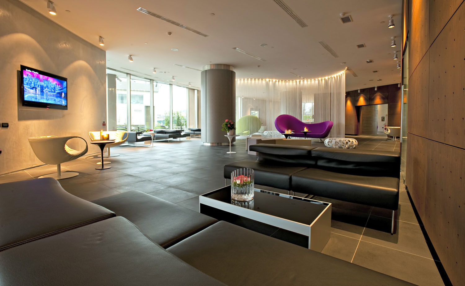 Best Western Plus The Hub Hotel Милано Интериор снимка
