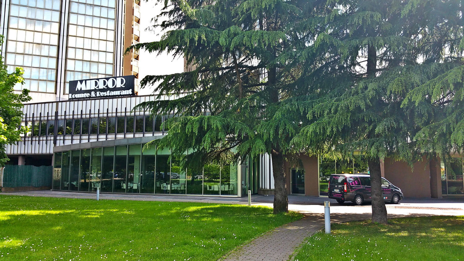 Best Western Plus The Hub Hotel Милано Екстериор снимка